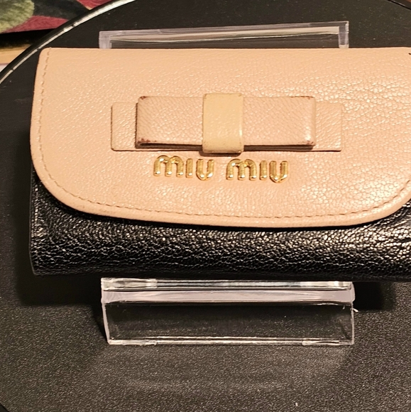 Miu Miu Card Case/Key Holder Wallet - Picture 1 of 10